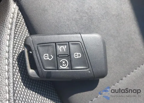 2022 Volkswagen Taos 1.5T Se from USA, damaged, VIN 3VVRX7B24NM035611